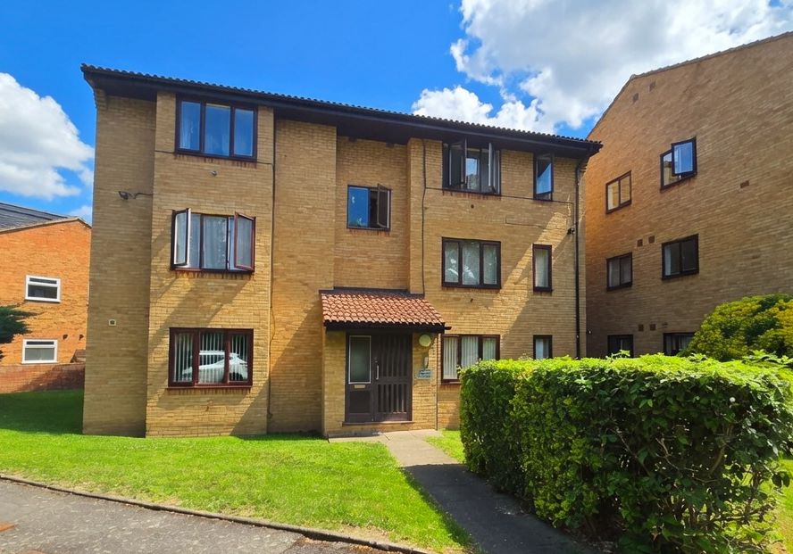 244 Brangwyn Crescent, Merton, London, SW19 2UF