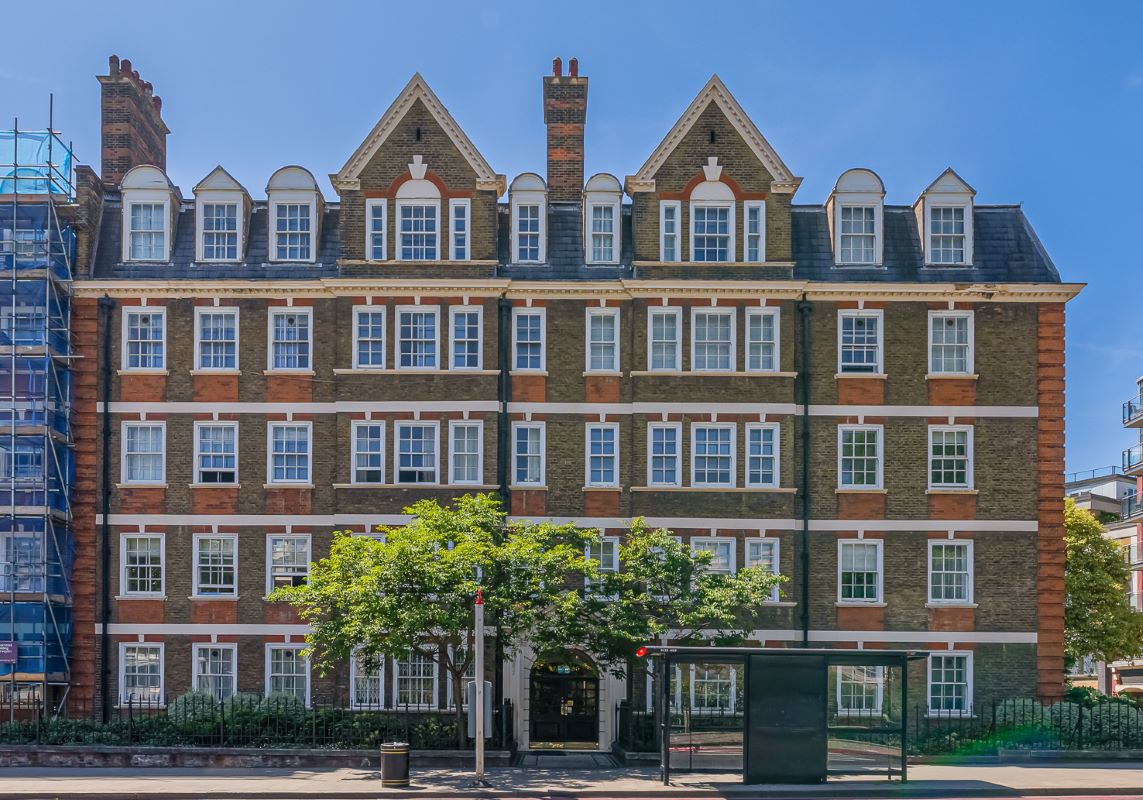 Flat 31A Hanover Gate Mansions, Park Road, Regents Park, London, NW1 4SL