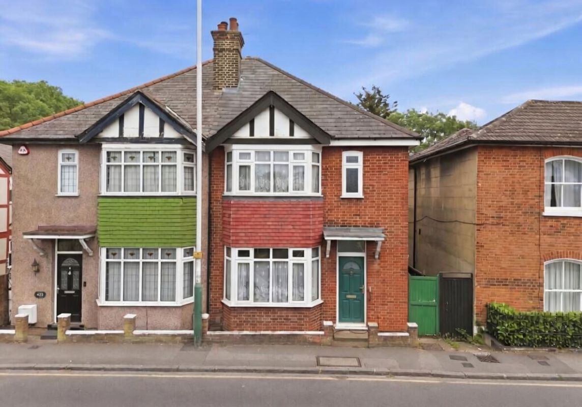 454 Upper Brentwood Road, Romford, Essex, RM2 6JB