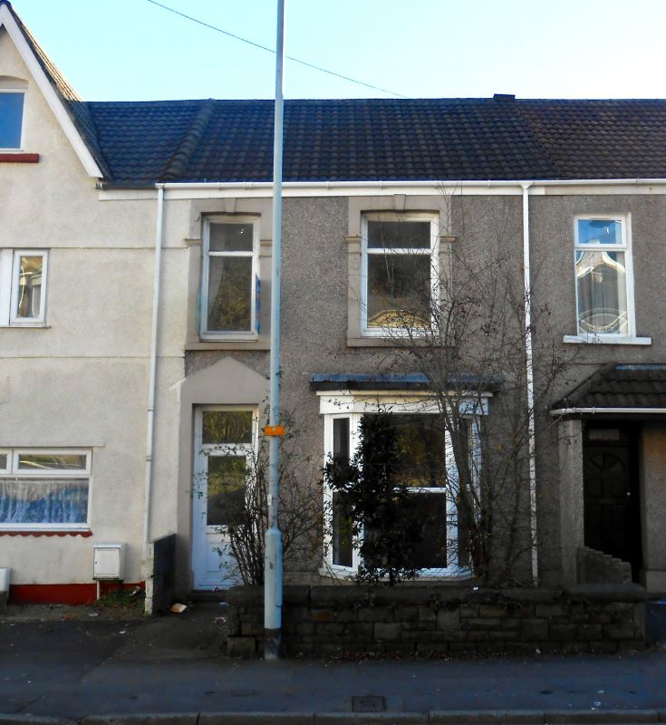 35 King Edwards Road, Swansea, West Glamorgan, SA1 4LL