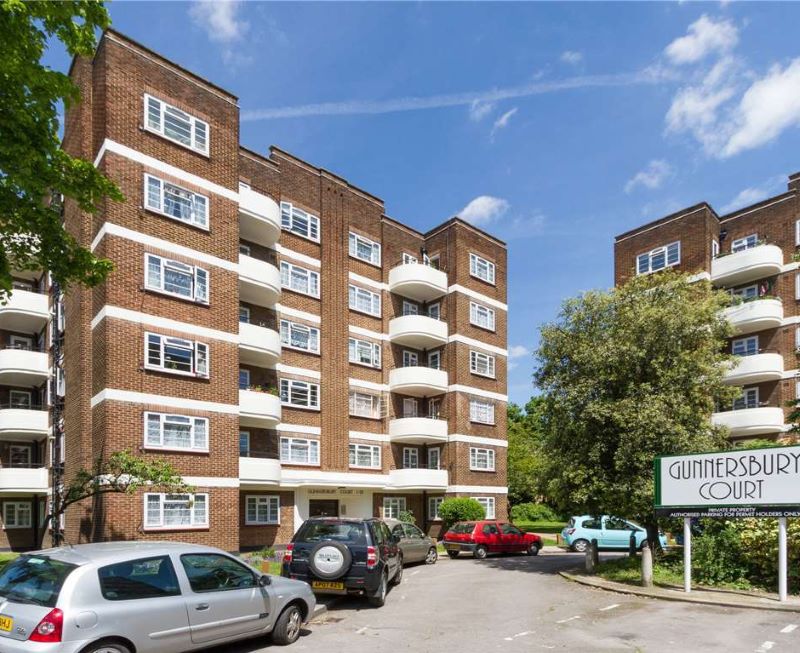 Flat 24 Gunnersbury Court, Bollo Lane, Acton, London, W3 8JL