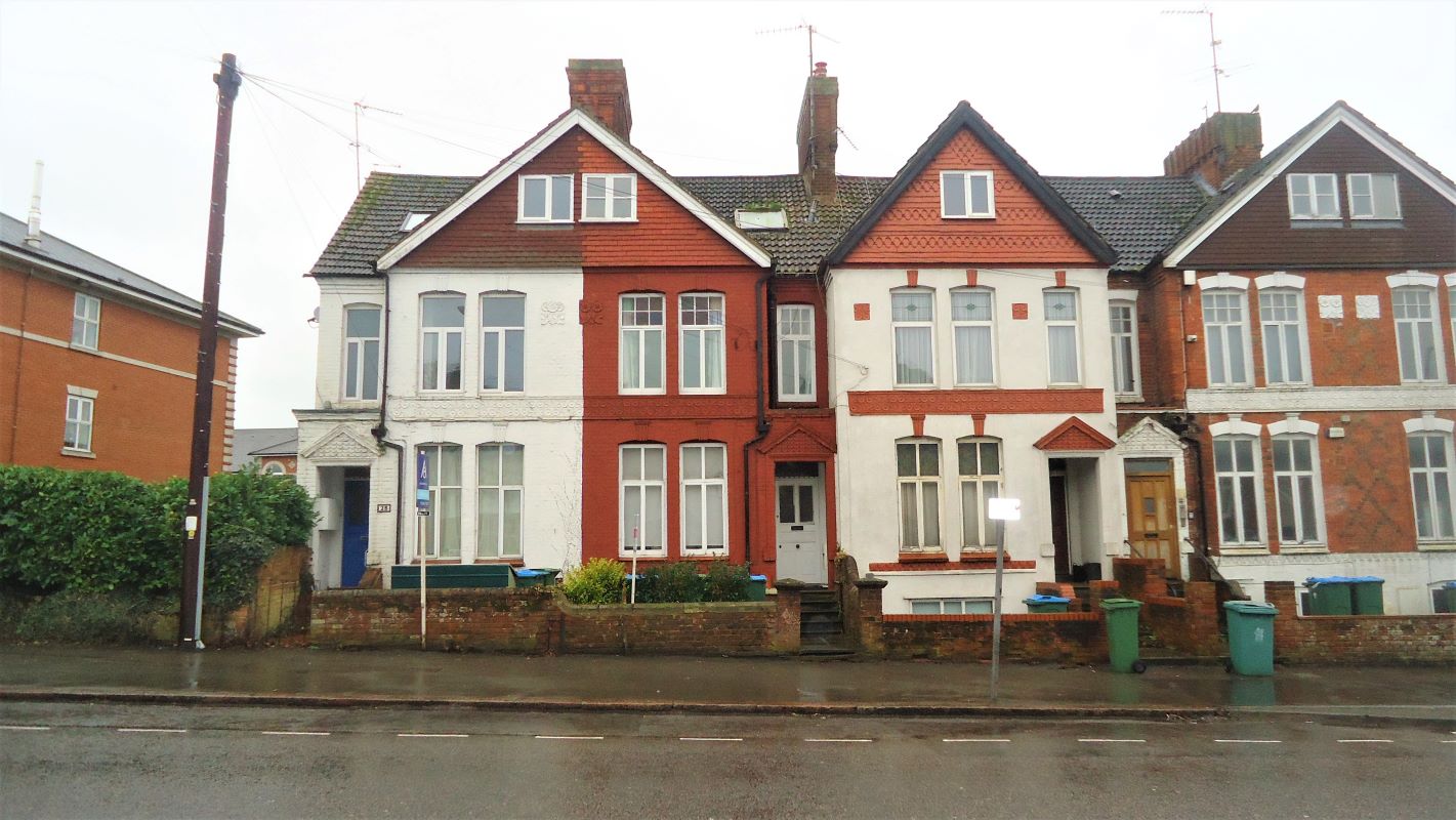 The Upper Flat, 4 Bicester Road, Aylesbury, Buckinghamshire, HP19 8AD