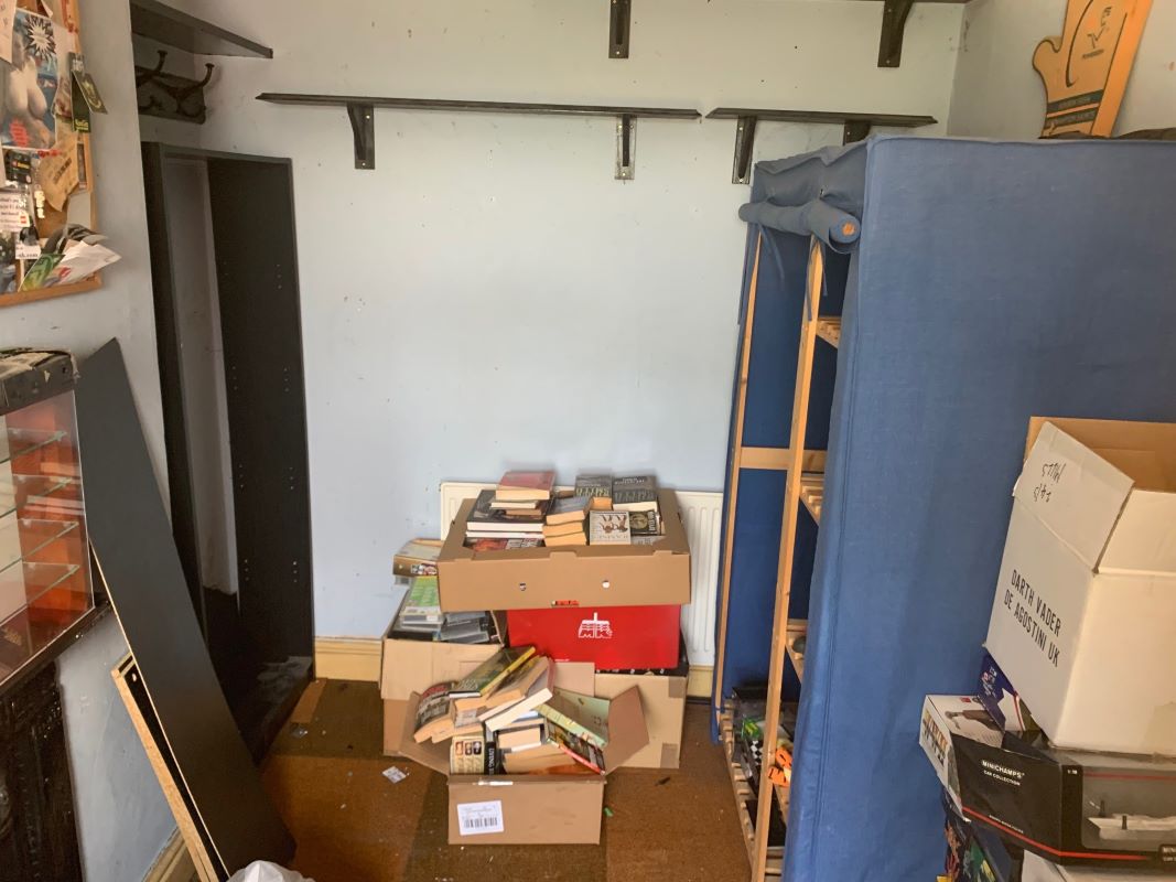 2 Coronation Road, Stony Stratford, Milton Keynes, Buckinghamshire