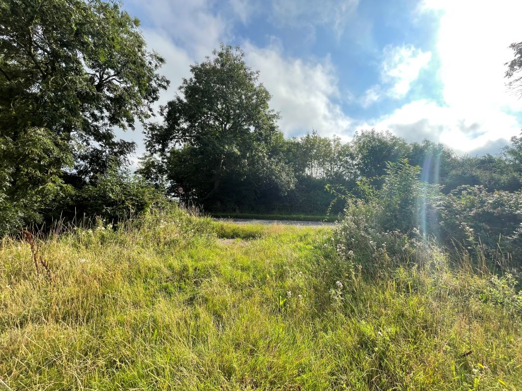 Land at Drayton Road, Newton Longville, Milton Keynes, Buckinghamshire