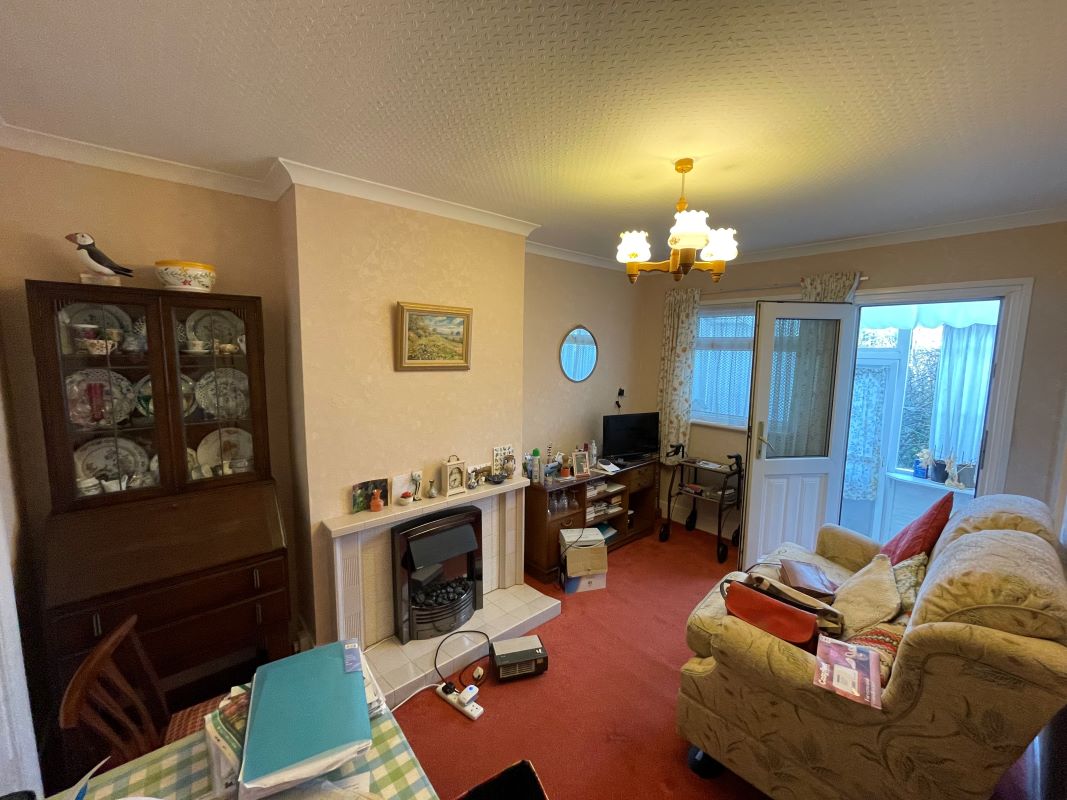 154 Hitchin Street, Biggleswade, Bedfordshire, SG18 8BP Robinson And Hall