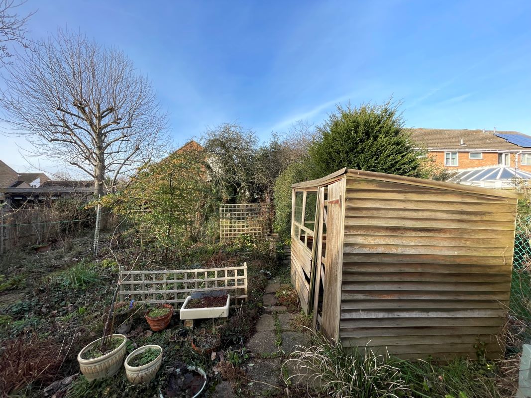 154 Hitchin Street, Biggleswade, Bedfordshire, SG18 8BP Robinson And Hall