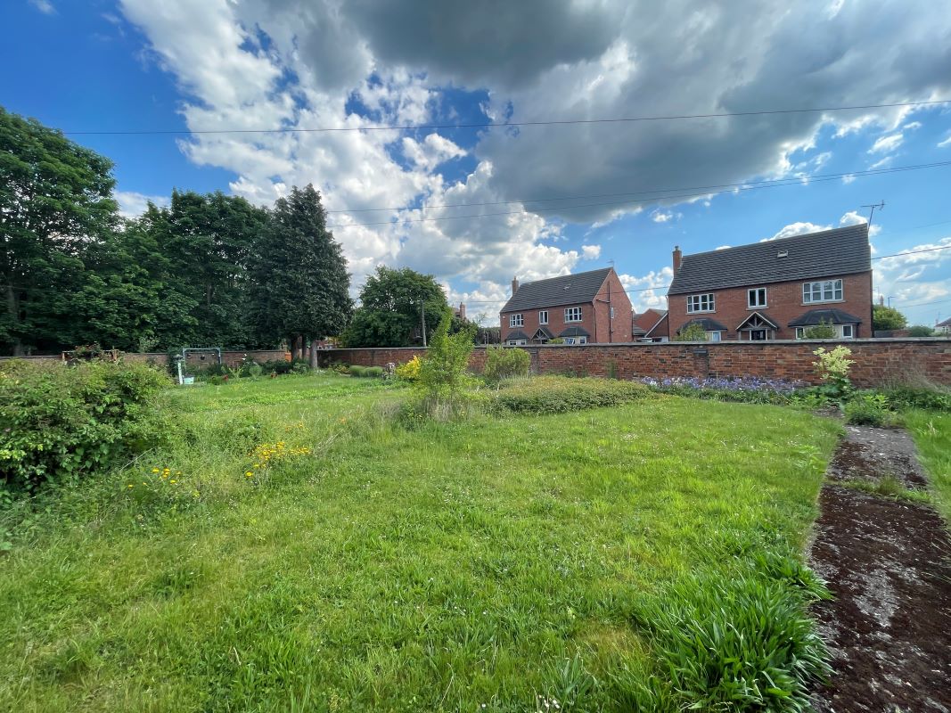 73 Irchester Road, Wollaston, North Northamptonshire, NN29 7RW