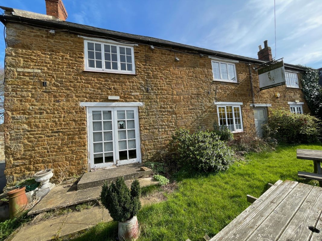 The Hare, 5 Main Street, Loddington, Northamptonshire, NN14 1LA property image
