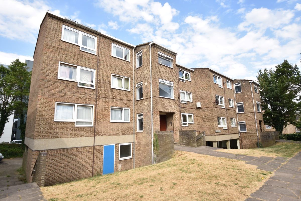 Dumfries Court, 3 Dumfries Street, Luton, Bedfordshire, LU1 5BG property image