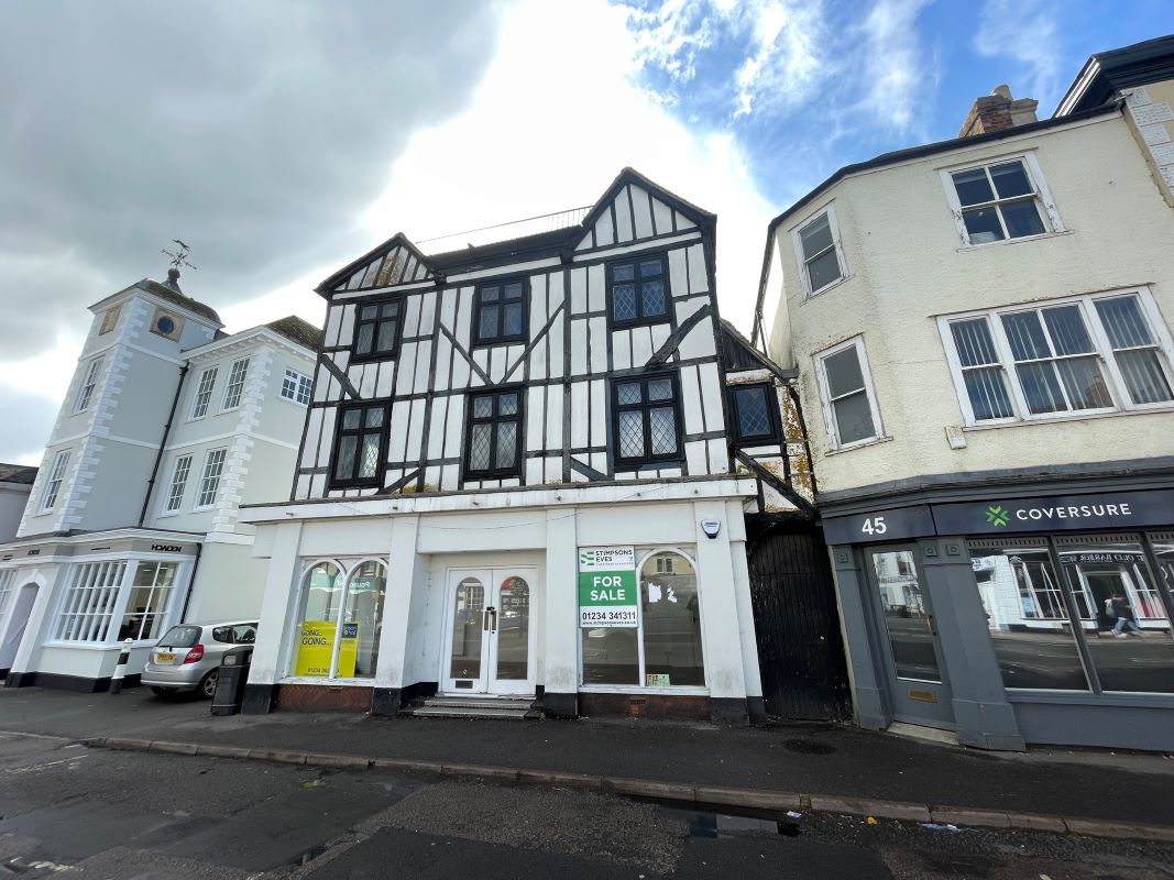 46-47 Market Square, Bicester, Oxfordshire, OX26 6AJ property image