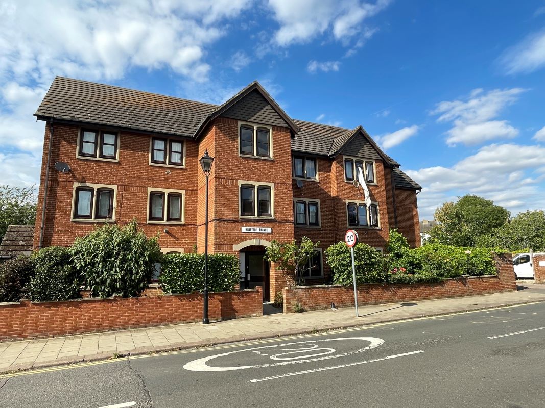 3 Hillstone Grange, Shakespeare Road, Bedford, Bedfordshire, MK40 2UJ property image