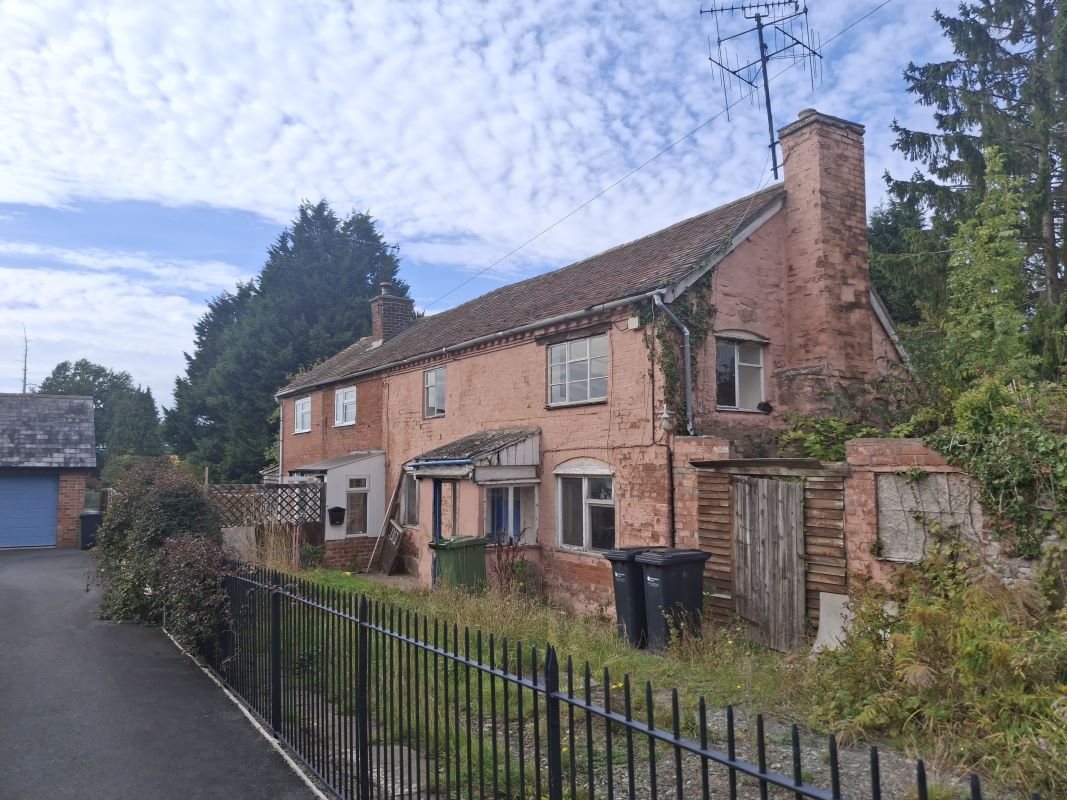 1 & 2 School Cottages, Rhystone Lane, Lugwardine, Herefordshire, HR1 4AW property image