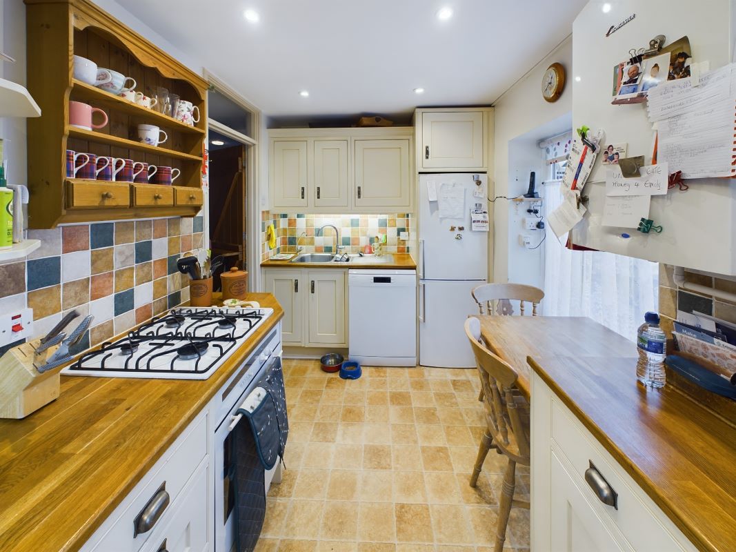 2B The Clock House, Watling Street, Little Brickhill, Buckinghamshire, MK17 9NR