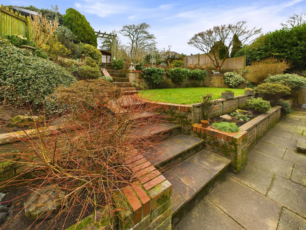 2B The Clock House, Watling Street, Little Brickhill, Buckinghamshire, MK17 9NR