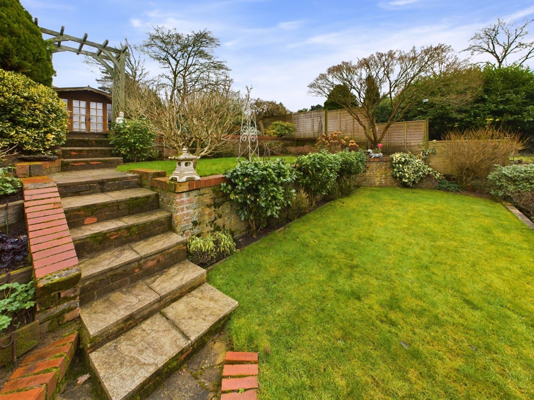 2B The Clock House, Watling Street, Little Brickhill, Buckinghamshire, MK17 9NR