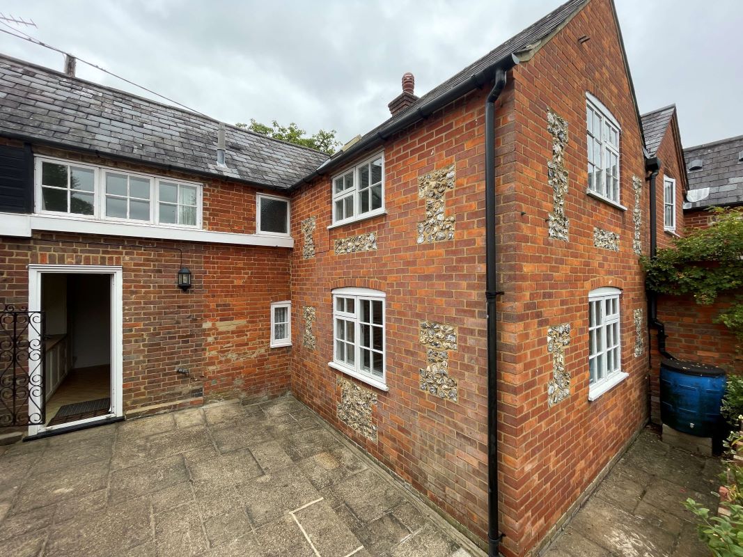 Old Chelsea Cottage, Swan Bottom, The Lee, Buckinghamshire, HP16 9NH