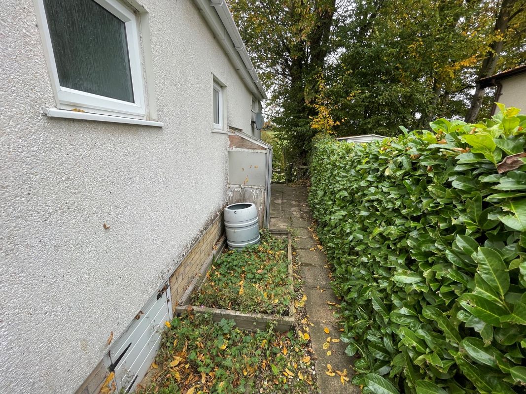 77 Old Sax Lane, Chartridge, Buckinghamshire, HP5 2TE