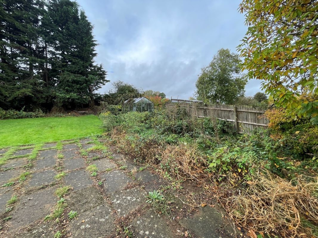 Development Site at 45 Hillside Road, Wellingborough, Northamptonshire, NN8 4AW