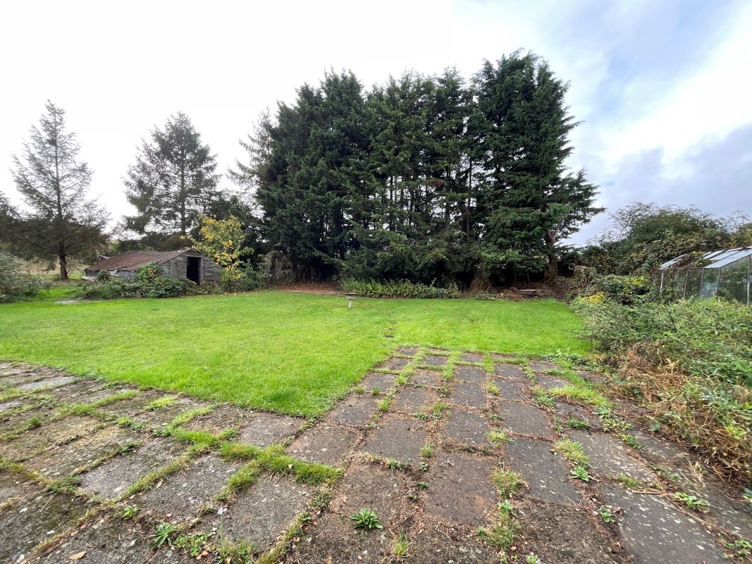 Development Site at 45 Hillside Road, Wellingborough, Northamptonshire, NN8 4AW