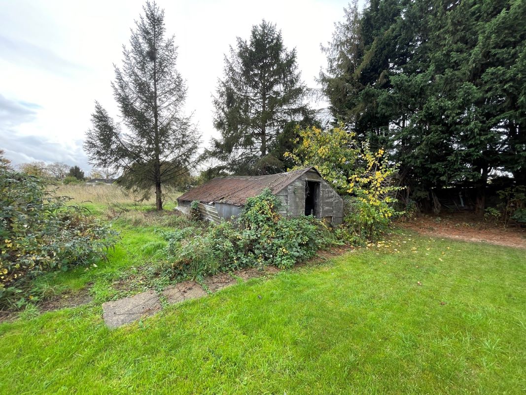 Development Site at 45 Hillside Road, Wellingborough, Northamptonshire, NN8 4AW