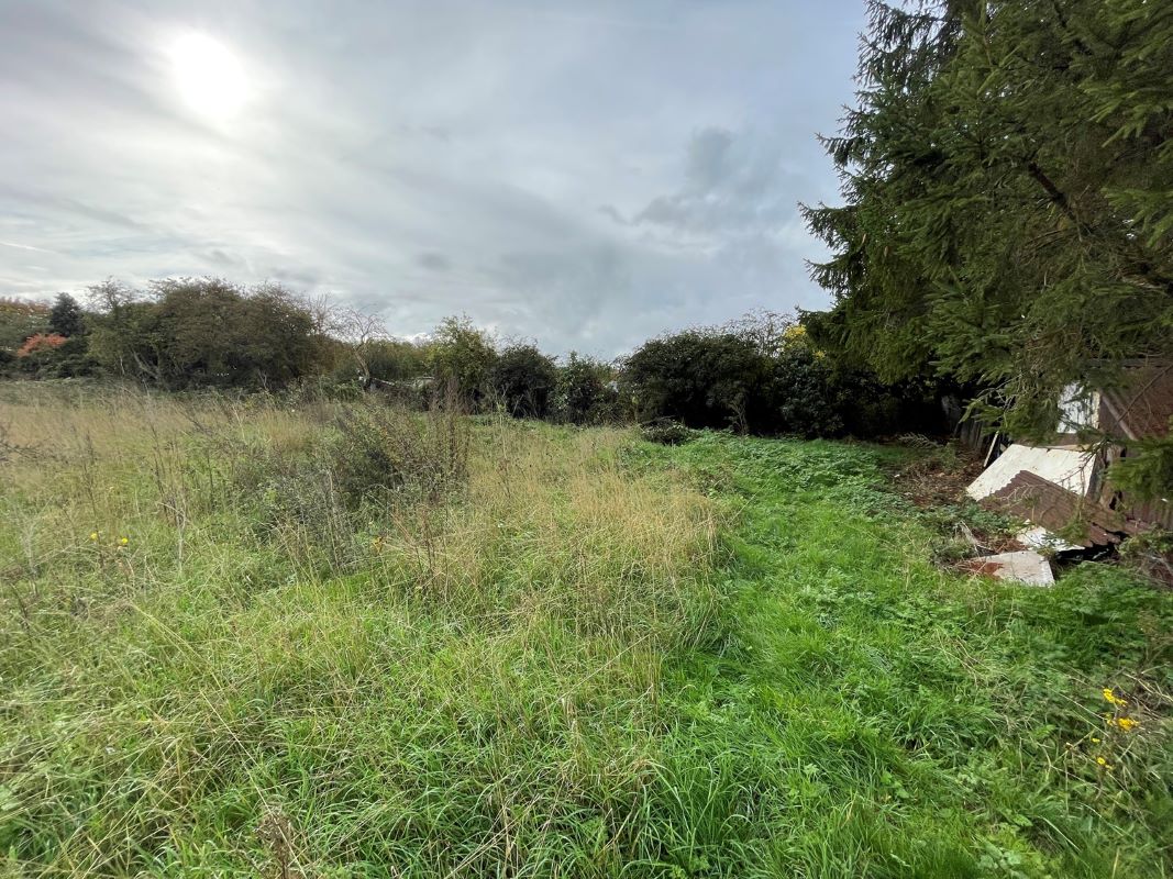 Development Site at 45 Hillside Road, Wellingborough, Northamptonshire, NN8 4AW