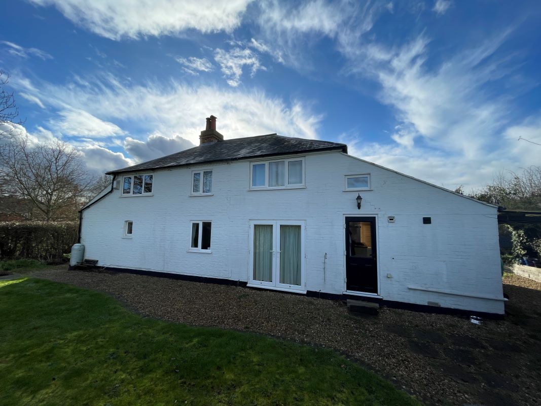 The Lodge, The Green, Woughton on the Green, Buckinghamshire, MK6 3BE