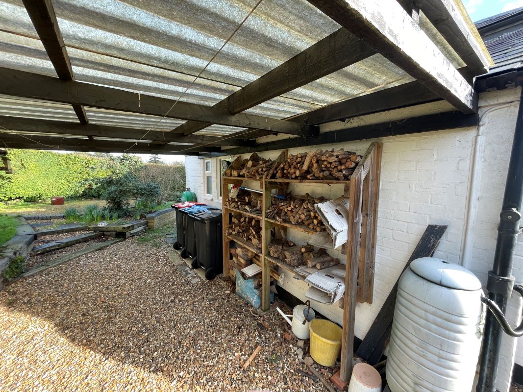 The Lodge, The Green, Woughton on the Green, Buckinghamshire, MK6 3BE