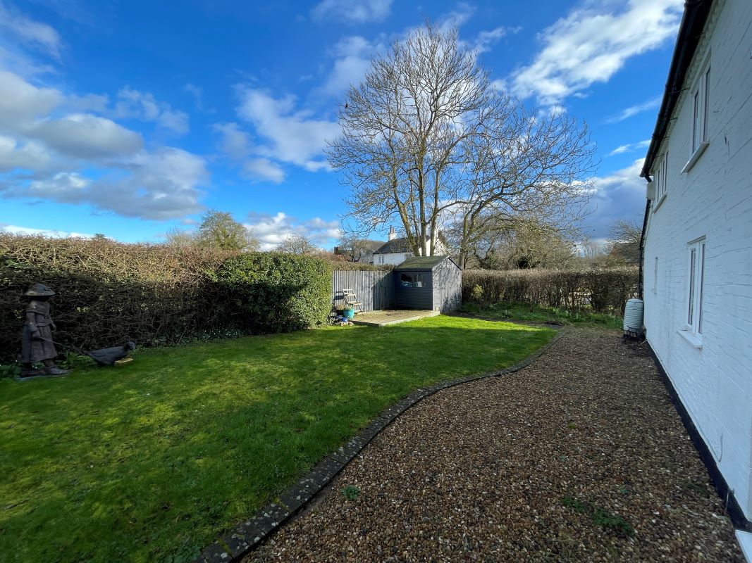 The Lodge, The Green, Woughton on the Green, Buckinghamshire, MK6 3BE