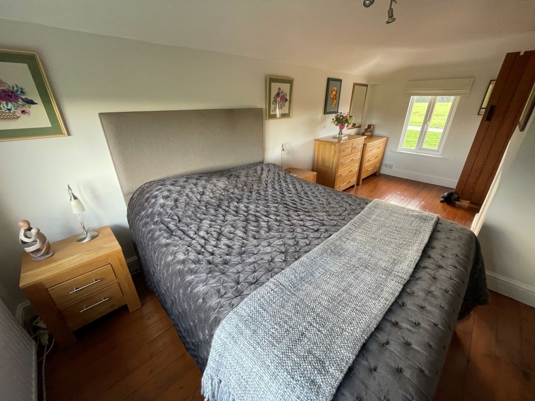 The Lodge, The Green, Woughton on the Green, Buckinghamshire, MK6 3BE