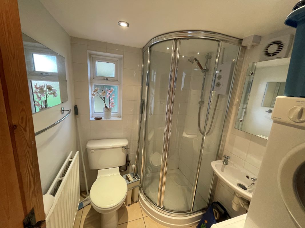 The Lodge, The Green, Woughton on the Green, Buckinghamshire, MK6 3BE