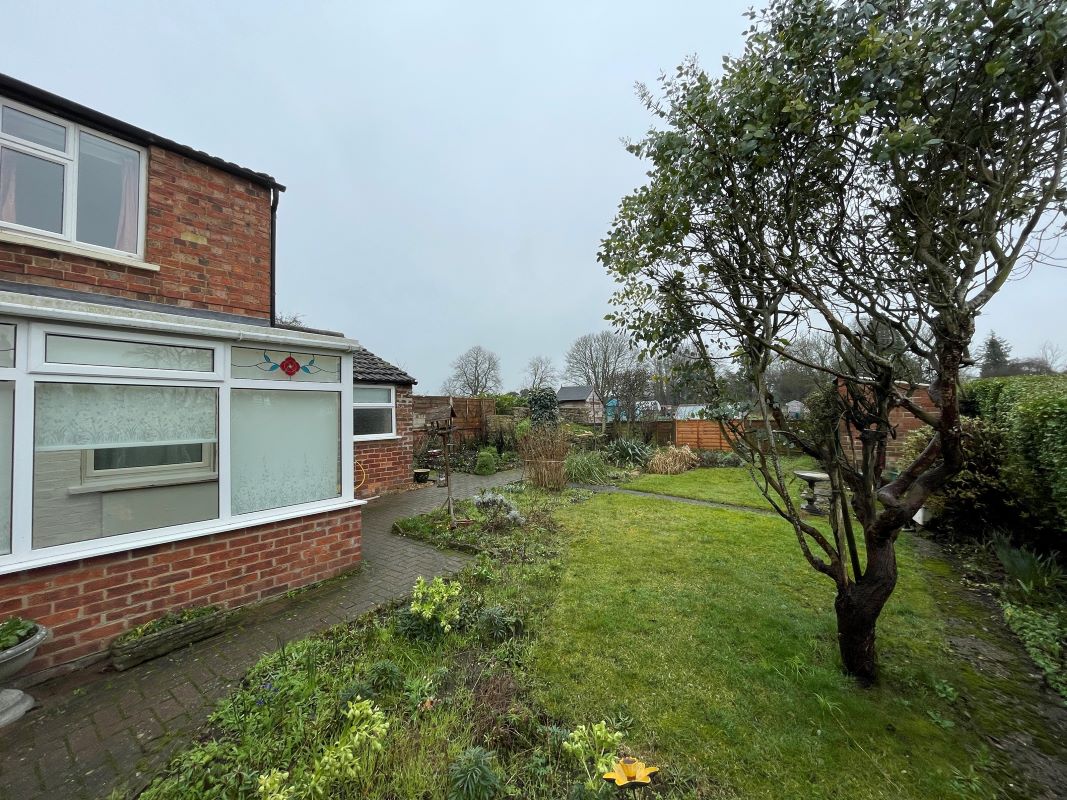 6 Bull Close, Bozeat, Northamptonshire, NN29 7LR