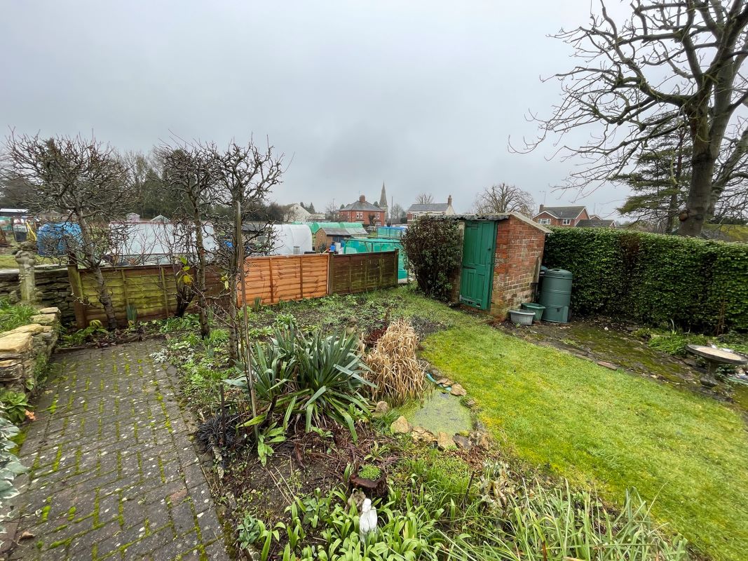 6 Bull Close, Bozeat, Northamptonshire, NN29 7LR