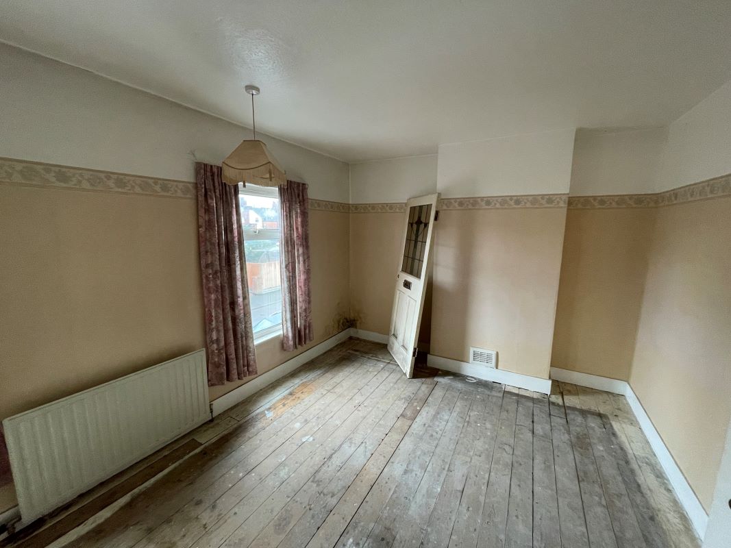 37 Pytchley Road, Rushden, Northamptonshire, NN10 9XB