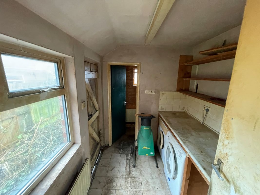 37 Pytchley Road, Rushden, Northamptonshire, NN10 9XB