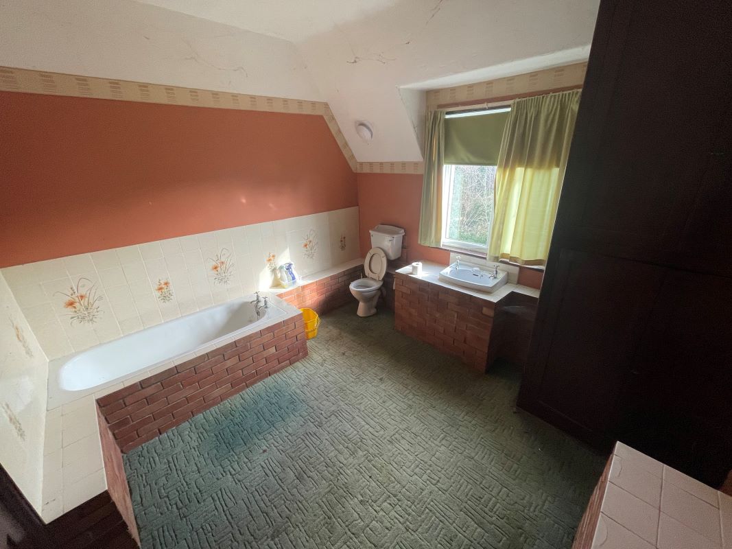 Grange Farm & Buildings, 46 Grange Lane, Cople, Bedfordshire, MK44 3TT