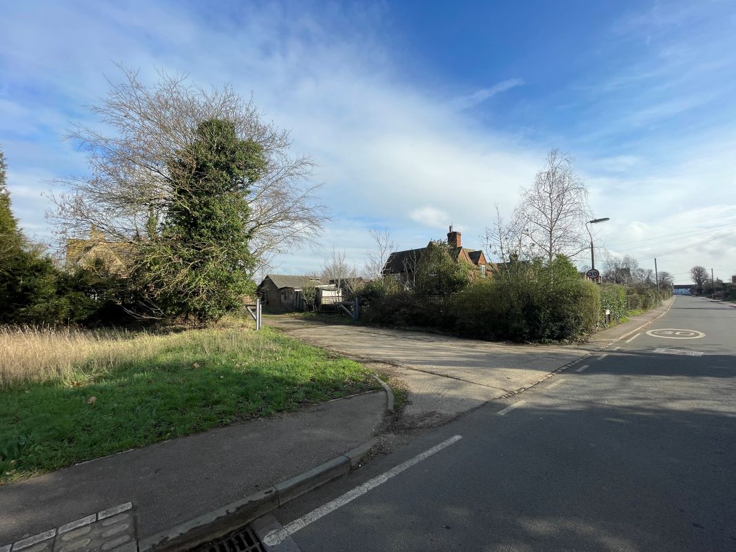 Grange Farm & Buildings, 46 Grange Lane, Cople, Bedfordshire, MK44 3TT