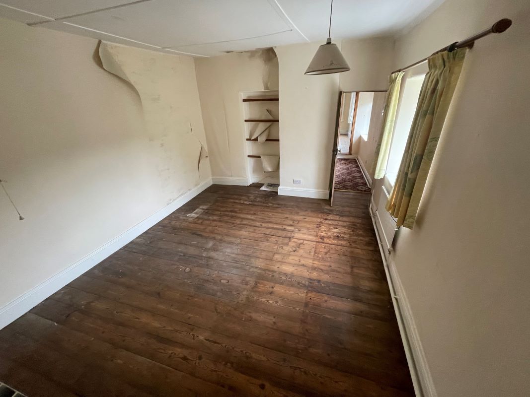 Building Plot & 31 Main Street, Middleton, Northamptonshire, LE16 8YU