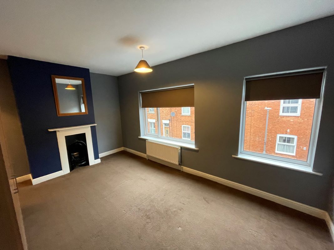 6 Wallace Street, New Bradwell, Buckinghamshire, MK13 0AR