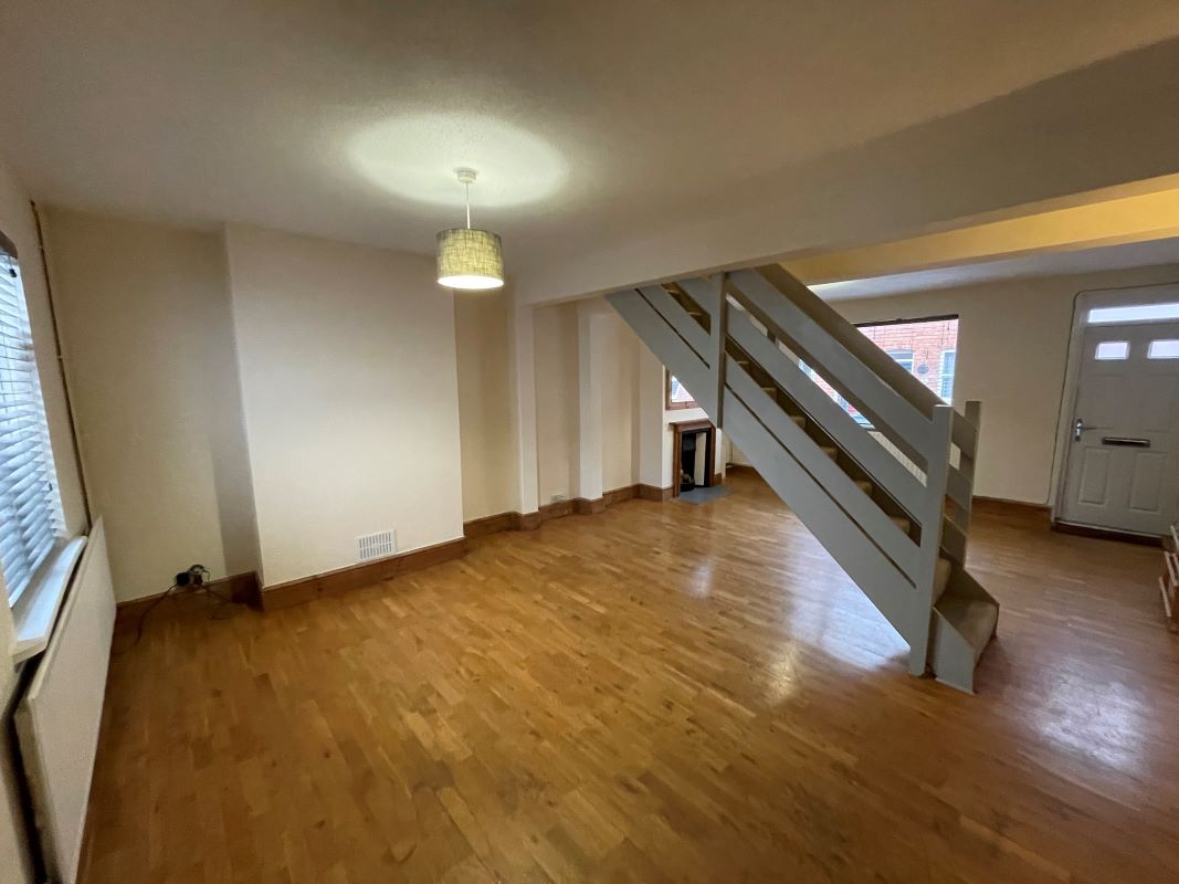 6 Wallace Street, New Bradwell, Buckinghamshire, MK13 0AR