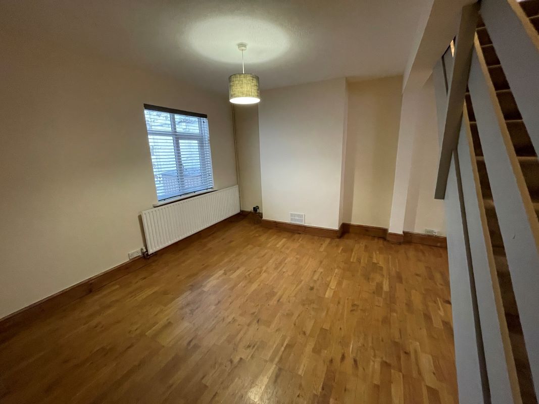 6 Wallace Street, New Bradwell, Buckinghamshire, MK13 0AR