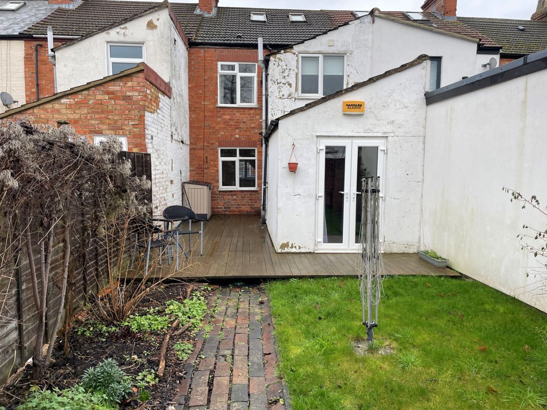 6 Wallace Street, New Bradwell, Buckinghamshire, MK13 0AR