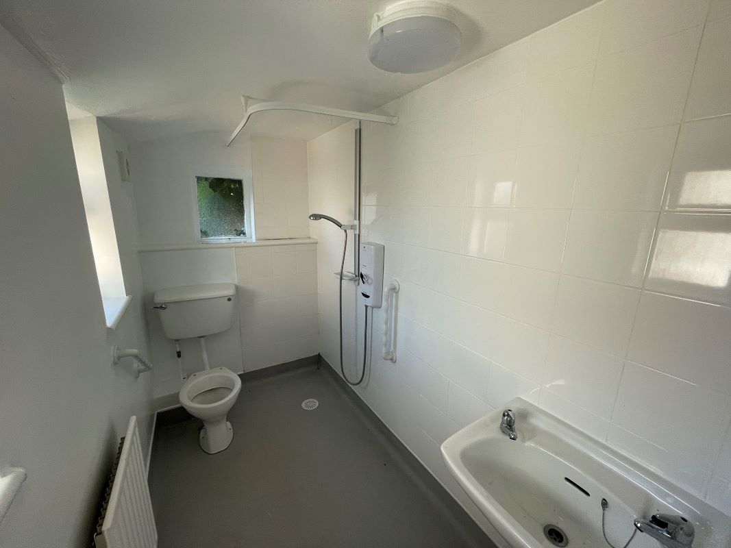 133 Buckingham Road, Bletchley, Buckinghamshire, MK3 5JD