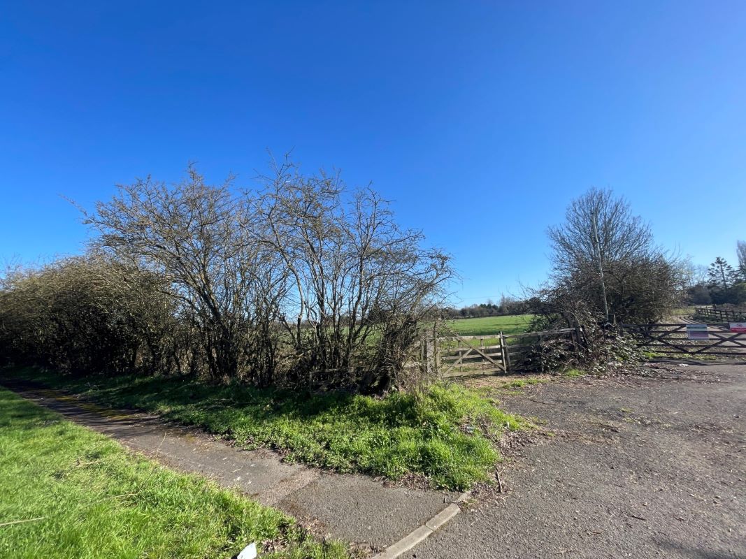 Land at Rushden Road, Bletsoe, Bedfordshire, MK44 1QW
