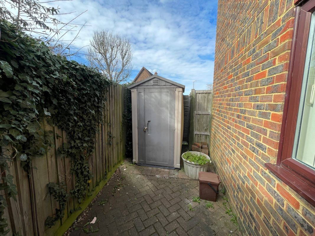 2B Campton Road, Shefford, Bedfordshire, SG17 5BJ