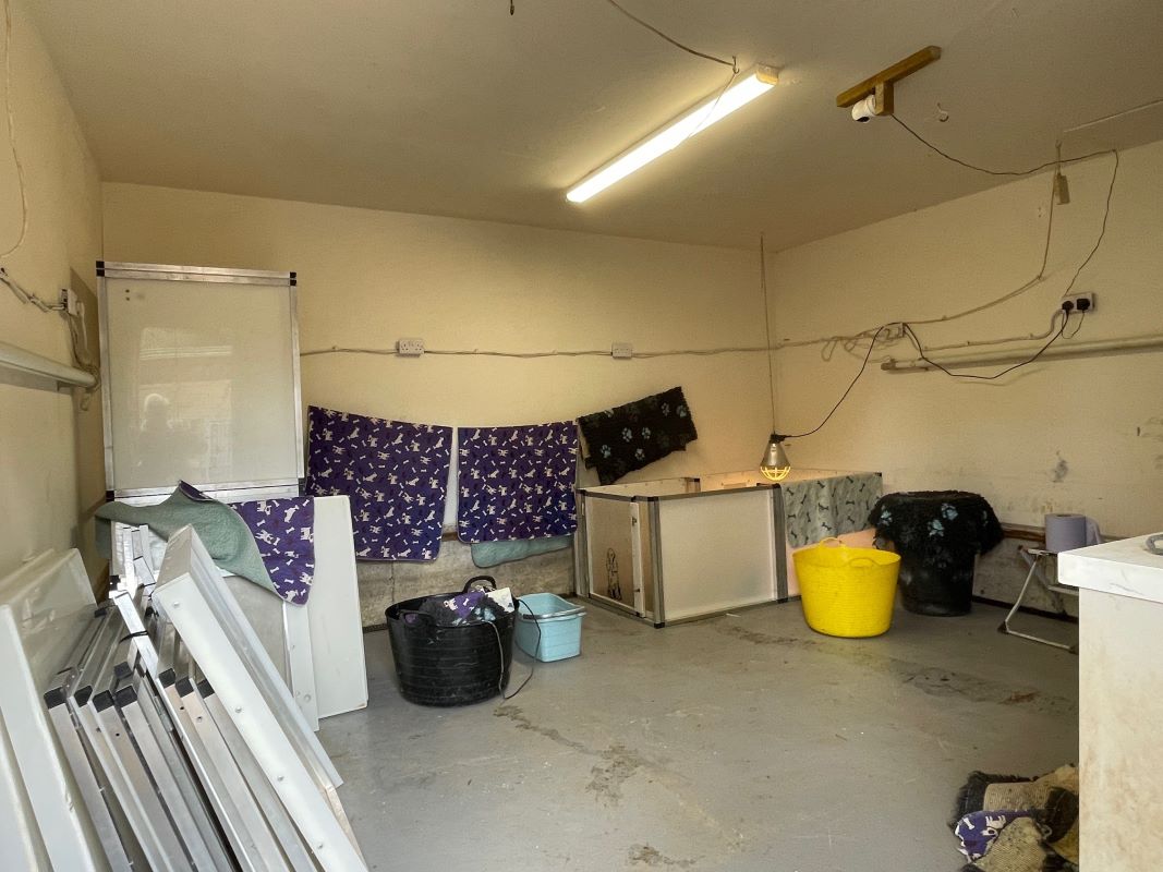 Land and Barns Adjacent to St Peters Farm, Middle Drove, Wisbech, Cambridgeshire, PE14 8JT