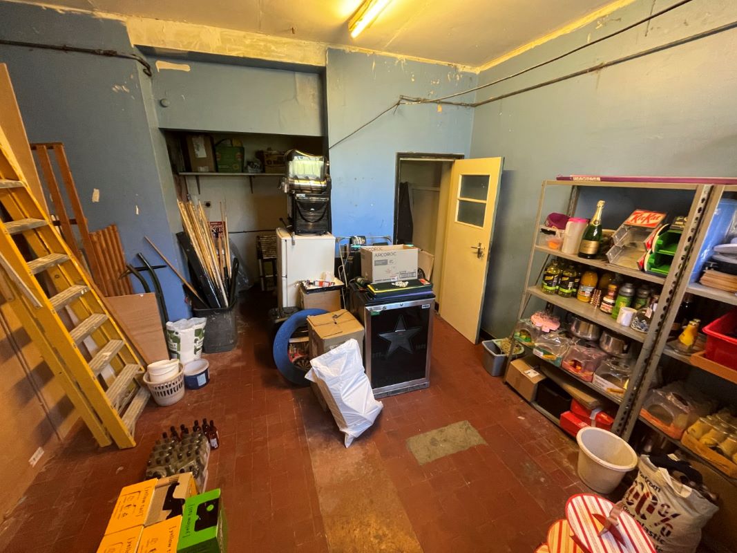 Irthlingborough Town Band Club, 104 Victoria Street, Irthlingborough, Northamptonshire, NN9 5RG