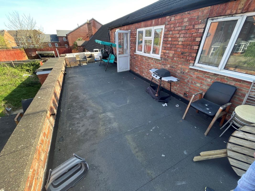 Irthlingborough Town Band Club, 104 Victoria Street, Irthlingborough, Northamptonshire, NN9 5RG