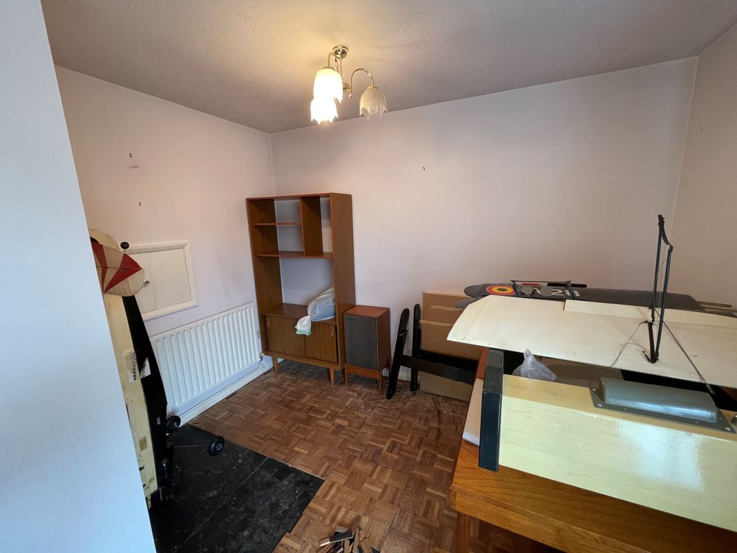 1 Antona Gardens, Raunds, Northamptonshire, NN9 6EB