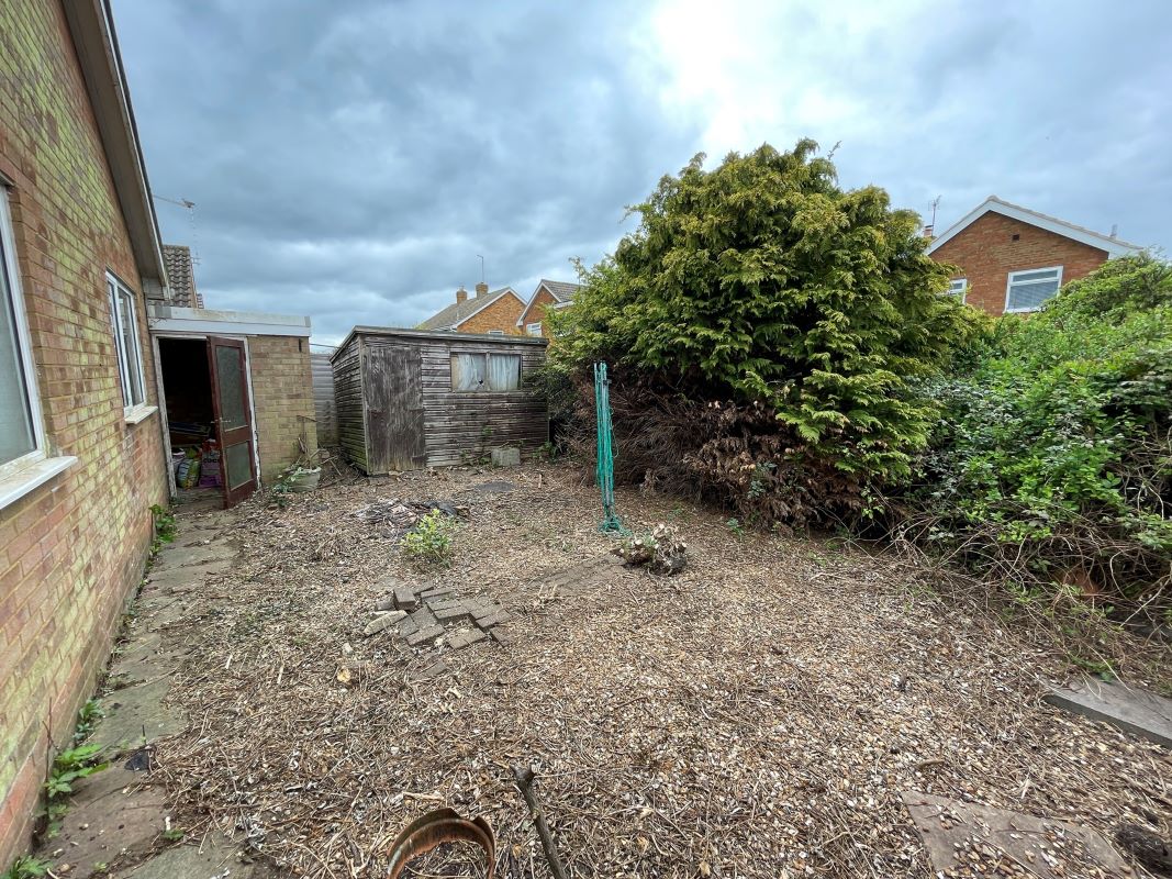 1 Antona Gardens, Raunds, Northamptonshire, NN9 6EB