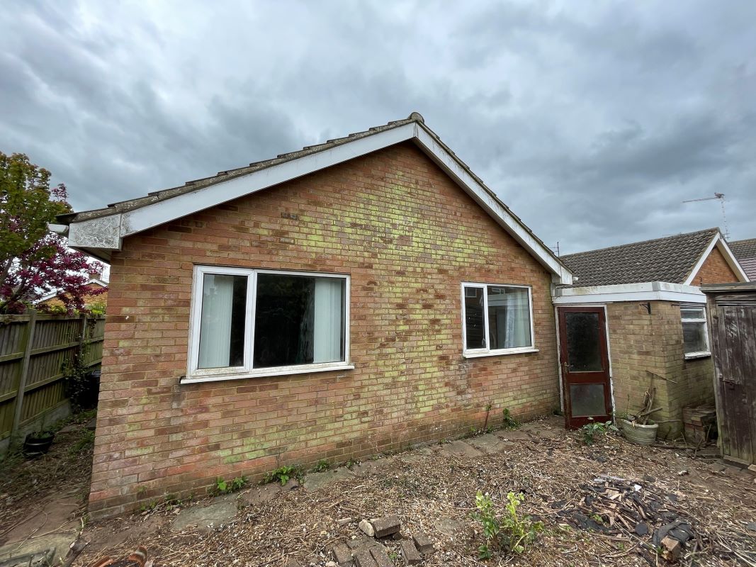 1 Antona Gardens, Raunds, Northamptonshire, NN9 6EB